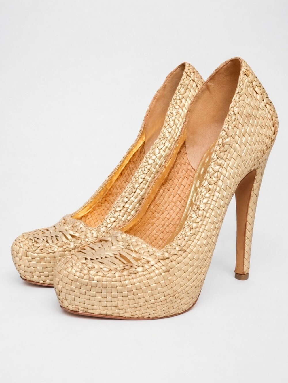 PRADA | Raffia Platform Pumps Beige Gold Heels Size 38 Italy